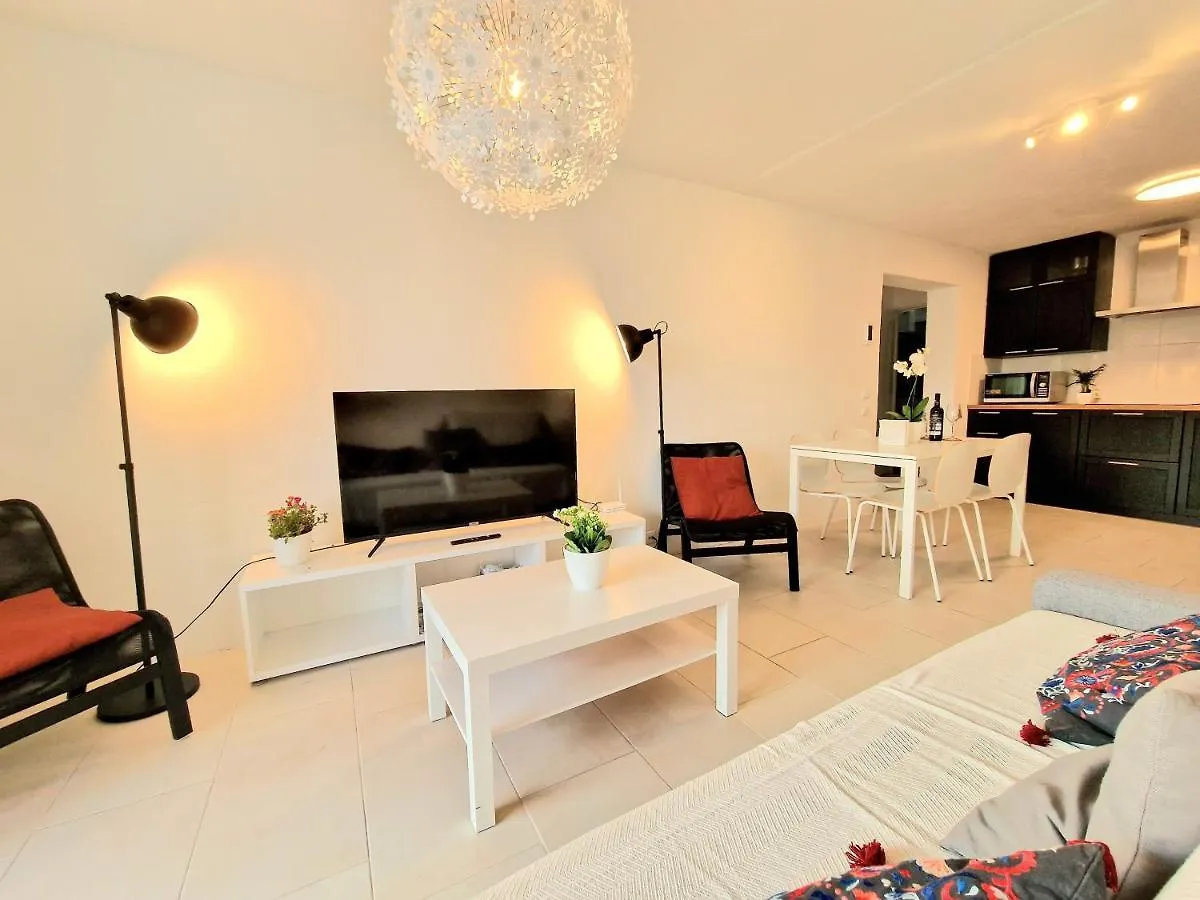Aa Guest - Piscis Mountain View Eco Apartment بينالماذينا