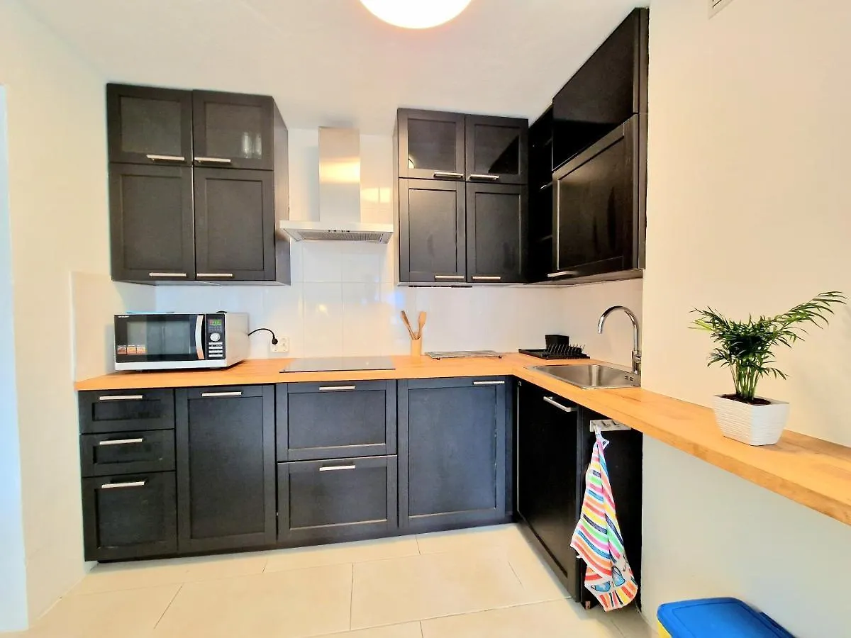 Aa Guest - Piscis Mountain View Eco Apartment بينالماذينا
