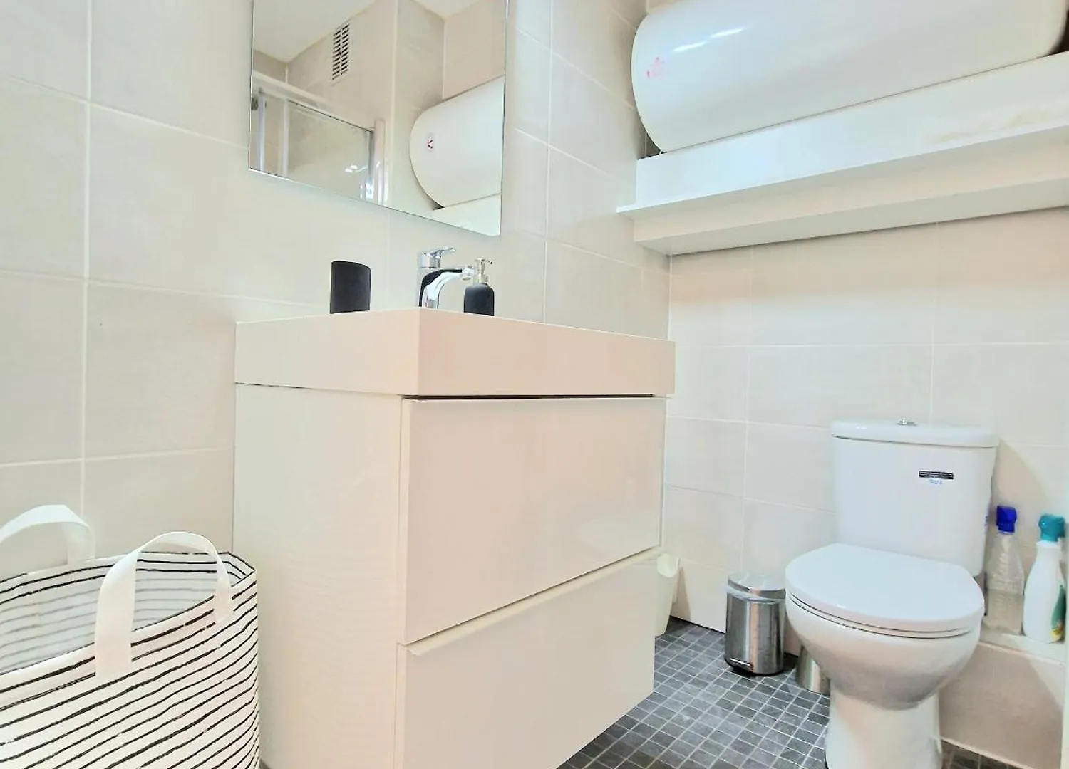 Aa Guest - Piscis Mountain View Eco Apartment بينالماذينا